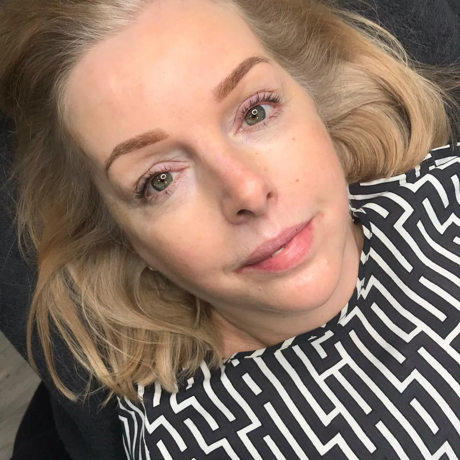 poweder ombre brows London